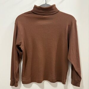 Petite Sophistcate Women’s Brown Turtle Neck Shit - size Small